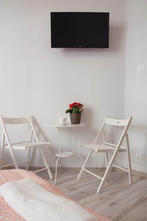 Hostel Mango Poznan Luaran gambar